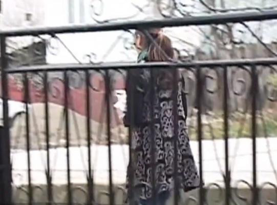 Secretarul unui liceu din Gorj e acuzat de hărţuire de o fostă elevă, acum mamă a trei copii