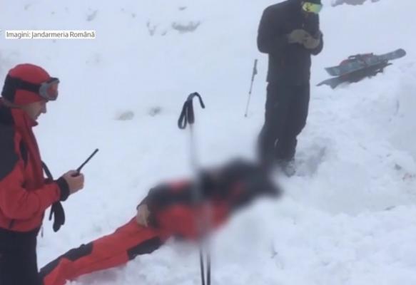 Detaliile cutremurătoare ale tragediei din Parâng. Turistul mort în avalanşă avea doar 38 de ani
