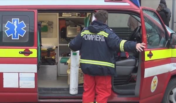 Un tânăr de 18 ani s-a automutilat cu pistolul de la muncă