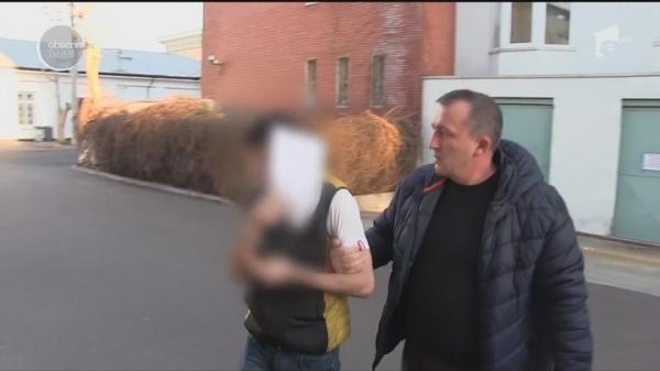 Ministrul Educației vrea butoane de panică în școli, ca să-i protejeze pe profesori de elevii agresori