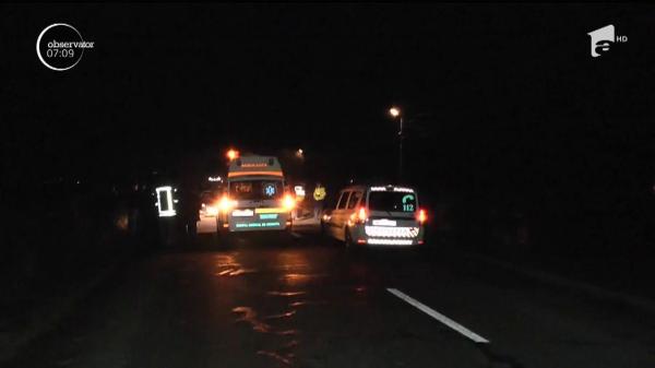 Un bărbat de 58 de ani din Neamţ a murit spulberat de o maşină. Victima traversa strada în loc nepermis