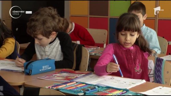 Serbările de Crăciun din şcoli şi grădiniţe din weekend vor fi reprogramate, în urma funeraliilor Regelui Mihai