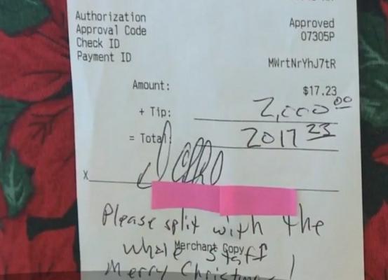 Cadou de Crăciun pentru angajaţii unui restaurant american: un client a lăsat 2.000 de dolari bacşiş, după ce a mâncat ouă cu şuncă