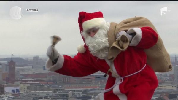 Au rămas doar câteva zile până când Moş Crăciun va veni să le împartă daruri copiilor cuminţi