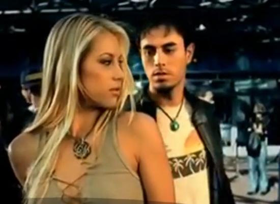 Enrique Iglesias şi Anna Kournikova sunt părinți de gemeni (Video)
