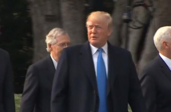 Donald Trump a sărbătorit aprobarea reformei fiscale