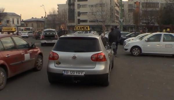 Groază la examenul pentru permisul auto. Doi din trei candidaţi nu reuşesc să obţină dreptul legal de a conduce