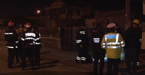 Descoperire macabră la Ploieşti, după o avarie la gaze. Pompierii veniţi să evacueze zona au dat peste un cadavru