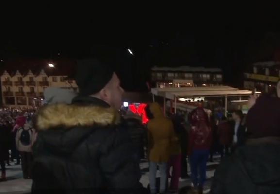 Şi pârtiile au fost pline de Revelion. Distracţie la maxim pe zăpadă