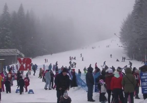 Petrecerile în staţiunile de pe Valea Prahovei continuă. Au ajuns oaspeţi din Rusia sau Republica Moldova pentru Crăciunul pe rit vechi