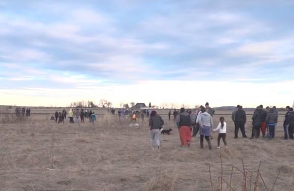 Sfârşitul tragic al unui copil din Suceava. Băieţelul de doi ani a fost găsit mort pe un câmp, la un kilometru de casă