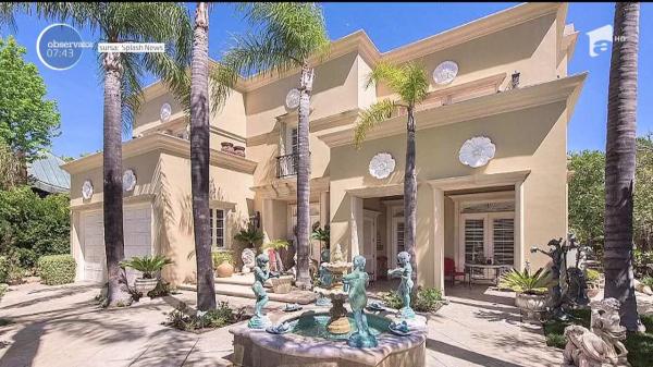 Tom Jones îşi vinde conacul din Los Angeles, din respect faţă de ultima dorinţă a soţiei sale (Video)