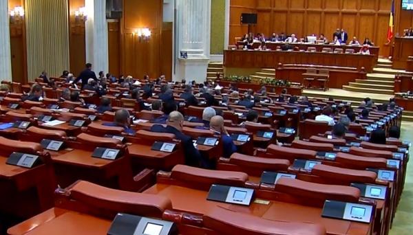 Proiect de lege ce prevede ca toţi parlamentarii să treacă un test psihologic la inceput de mandat, iniţat de liberali