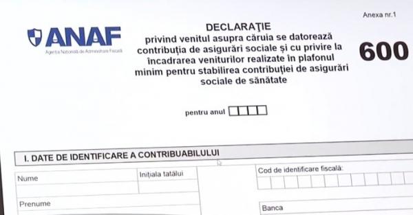 Peste 200.000 de români, chiar şi pensionari, sunt obligaţi să facă drumuri lunar la Fisc pentru a plăti taxe şi impozite