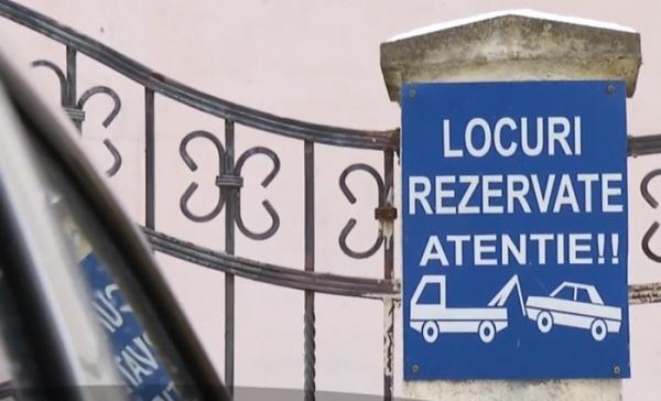 În Capitală sunt de 5 ori mai puţine locuri de parcare de reşedinţă, faţă de numărul maşinilor înmatriculate