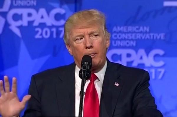 Donald Trump a inventat premiile ”Fake News”. De fapt, este un nou atac la adresa jurnaliştilor