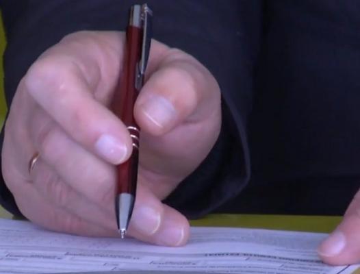 Formularul 600, o necunoscută pentru toată lumea! Nici măcar funcţionarii de la ghişeu nu ştiu să explice corect informaţiile contribuabililor