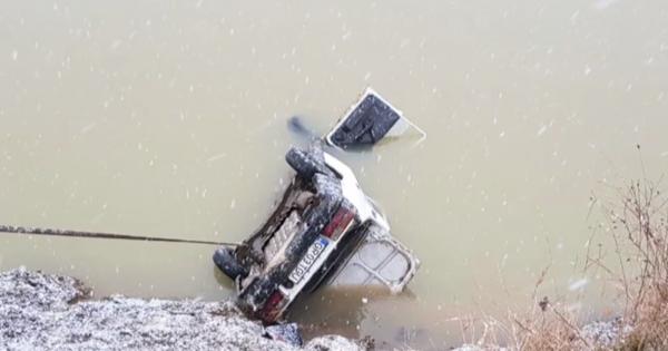 Filmul tragediei din râul Argeş. Mărturia tatălui care a reuşit să-şi salveze doar unul dintre copii din maşina scufundată în apă