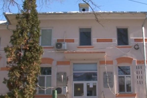 Peste 50 de oameni sunt internaţi la Institutul Matei Balş cu gripă. Spitalul e în prag de carantină