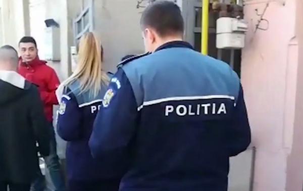 Femeie înjunghiată în Capitală. Victima a fost dusă în stare gravă la spital (Video)