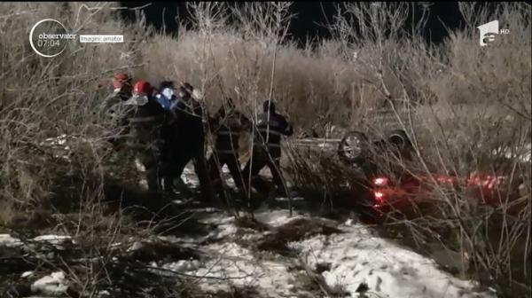 Accident pe Autostrada București - Pitești: o maşină a căzut într-o râpă