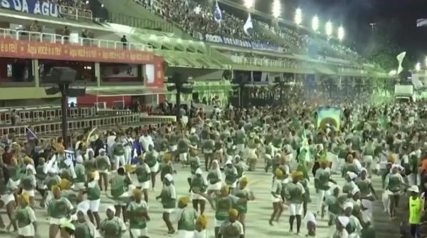 Ultimele pregătiri pentru Carnavalul de la Rio