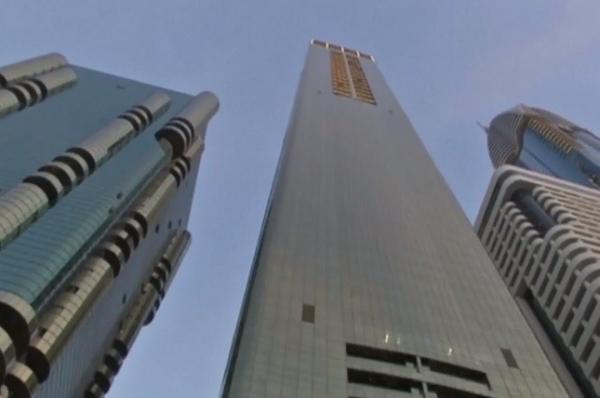 Cel mai înalt hotel din lume a fost inaugurat în capitala recordurilor, Dubai