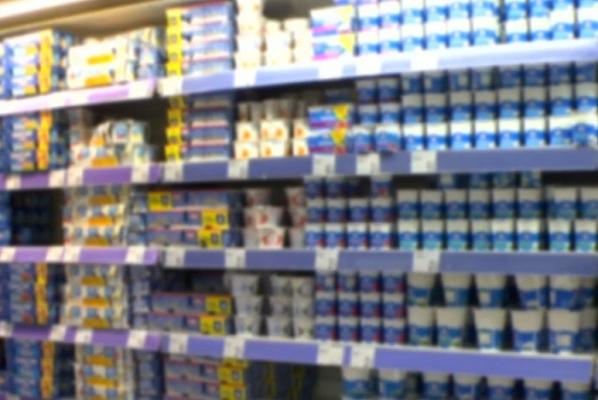 Gustarea preferată a copiilor le pune sănătatea în pericol. Unele iaurturi cu fructe nu au nici urmă de fructe!