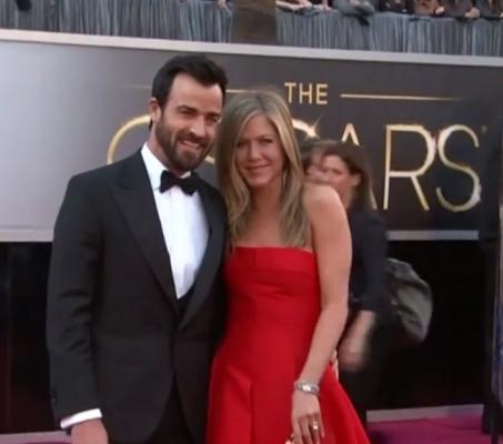 Jennifer Aniston, din nou singură. Actrița a anunţat că divorțează