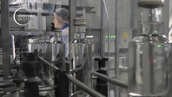 Într-o comună săracă din Caraş Severin, există o comoară! Apa cu aur şi argint