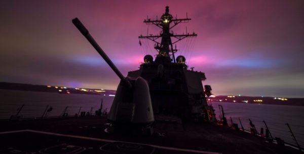 Două distrugătoare americane au venit în misiune în Marea Neagră