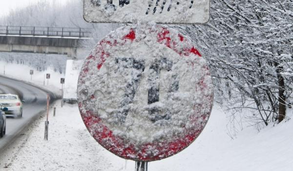 Un val de aer polar loveşte în weekend România. Se anunţă ninsori şi ger siberian