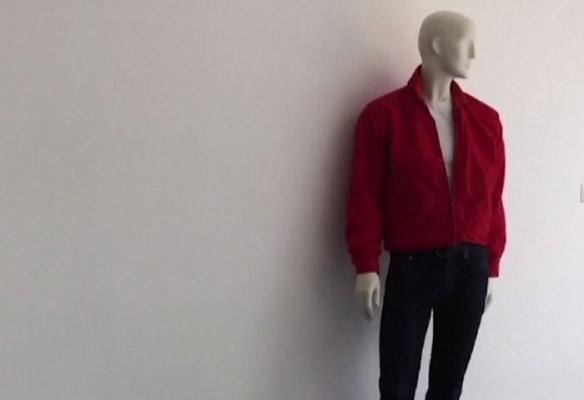 Jacheta lui James Dean, scoasă la licitație