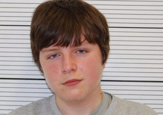 Un tânăr din Ţara Galilor a fost condamnat la închisoare pe viaţă, după ce poliţiştii au descoperit că plănuia un atac terorist la un concert al lui Justin Bieber