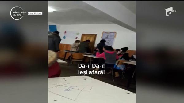Imagini incredibile filmate într-un liceu tehnologic din Dolhasca, judeţul Suceava!