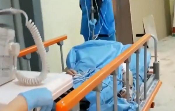 Anchetă de amploare la Ambulanţa din Argeş, în cazul femeii înjunghiate lăsată în stradă