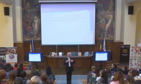 Doi traineri i-au învăţat pe profesorii de engleză români metode noi de predare