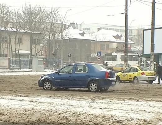 Meteorologii au anunţat când începe să se încălzească vremea. Până atunci, de joi va ninge din nou abundent