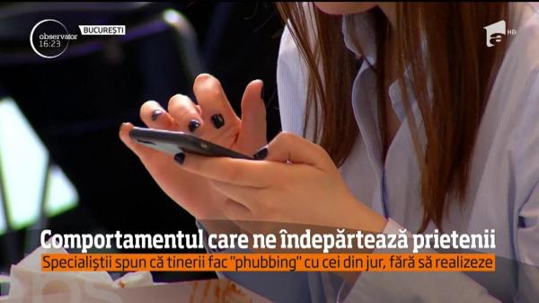 Românii, dependenți de telefonul mobil