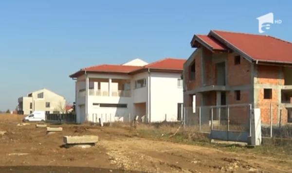 Cartier de vile din nordul Capitalei, uitat de autorităţi. Oamenii s-au îndatorat pe viaţă şi trăiesc printre noroaie şi maidanezi