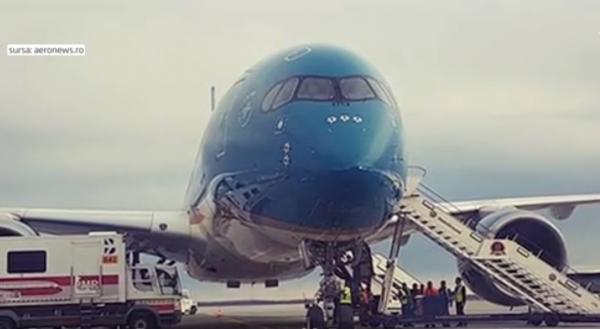 Aeronavă comercială de mari dimensiuni, aterizare de urgenţă pe aeroportul Otopeni