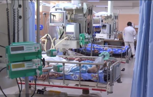 Scandal uriaş într-o comună din Prahova. Actualul primar e acuzat că l-a băgat în spital pe fostul edil