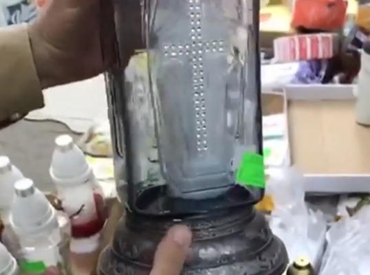 Ultima modă în materie de lumânări pentru Paşte