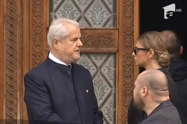 Lacrimi și flori pentru Ionela Prodan. Artişti, politicieni şi vedete i-au adus un ultim omagiu