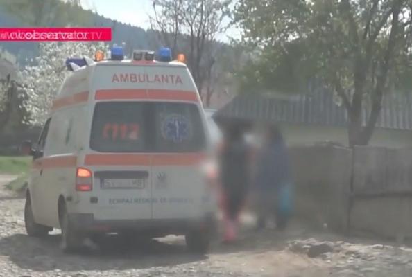 Ambulanţe chemate pe post de taxi. Se întâmplă în toată ţara, dar mai ales în judeţul Suceava!