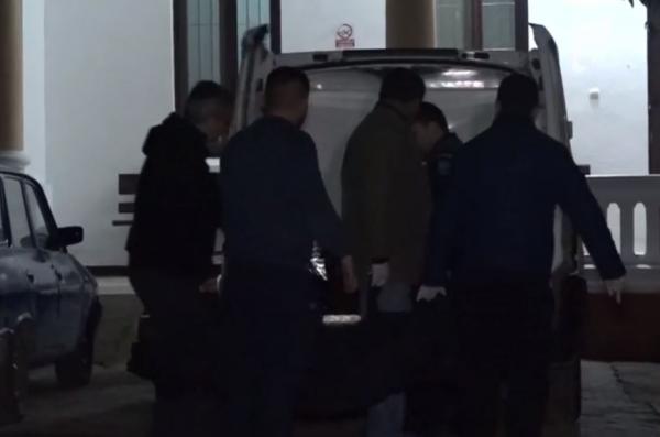 Anchetă în cazul oaselor şi bucăţilor de haine, găsite într-un zid de un bărbat mutat în casă nouă în Gorj