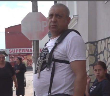 Poliţist din Suceava, şofer la pompe funebre. A participat şi la îmbălsămarea celor decedaţi