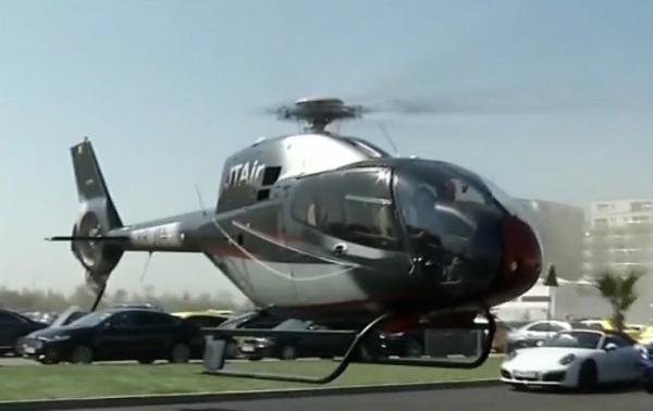 Din elicopter, la șampania de 100.000 de euro. Mamaia îşi măsoară distracţia în bolizi şi băuturi de sute de mii de euro