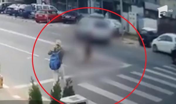 Profesoară spulberată pe trecere, în faţa şcolii, de un șofer de 74 de ani. N-ar fi văzut-o la timp (Video)
