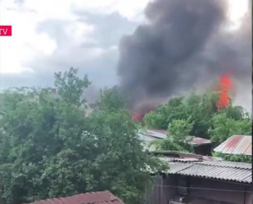 Incendiu violent în Dâmboviţa. Doi oameni au murit